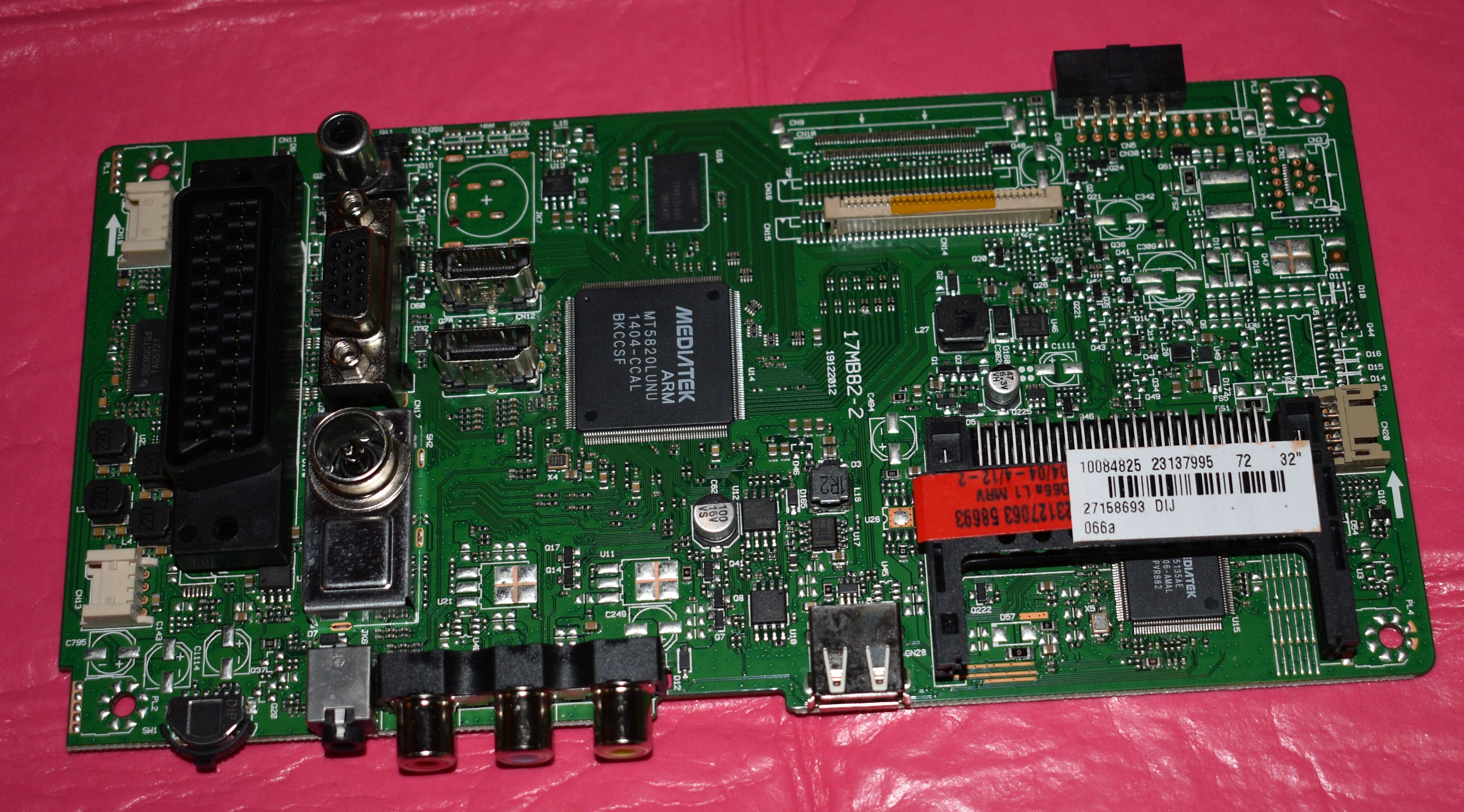 17MB82-2 DVD -  conector alimentare mic , conector LVDS HD tip LG - pozitia UK46