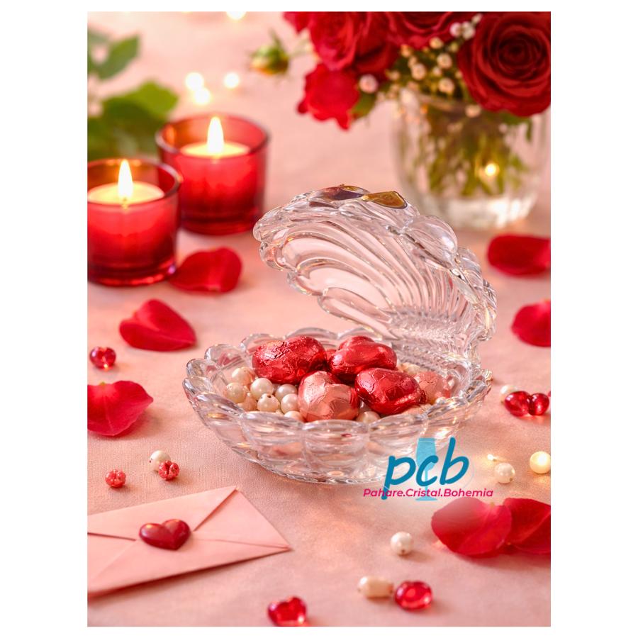 Bombonieră din cristal Bohemia model "SCOICA", 9 cm