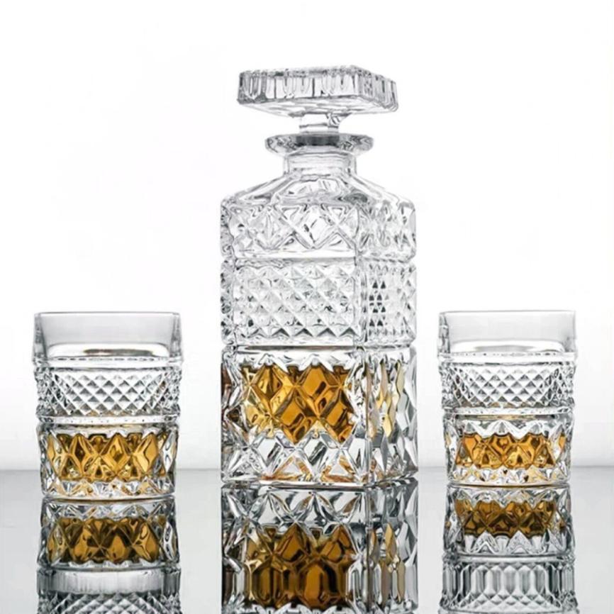 MADISON – Set whisky din cristal Bohemia, 3 piese (2 pahare + decantor)