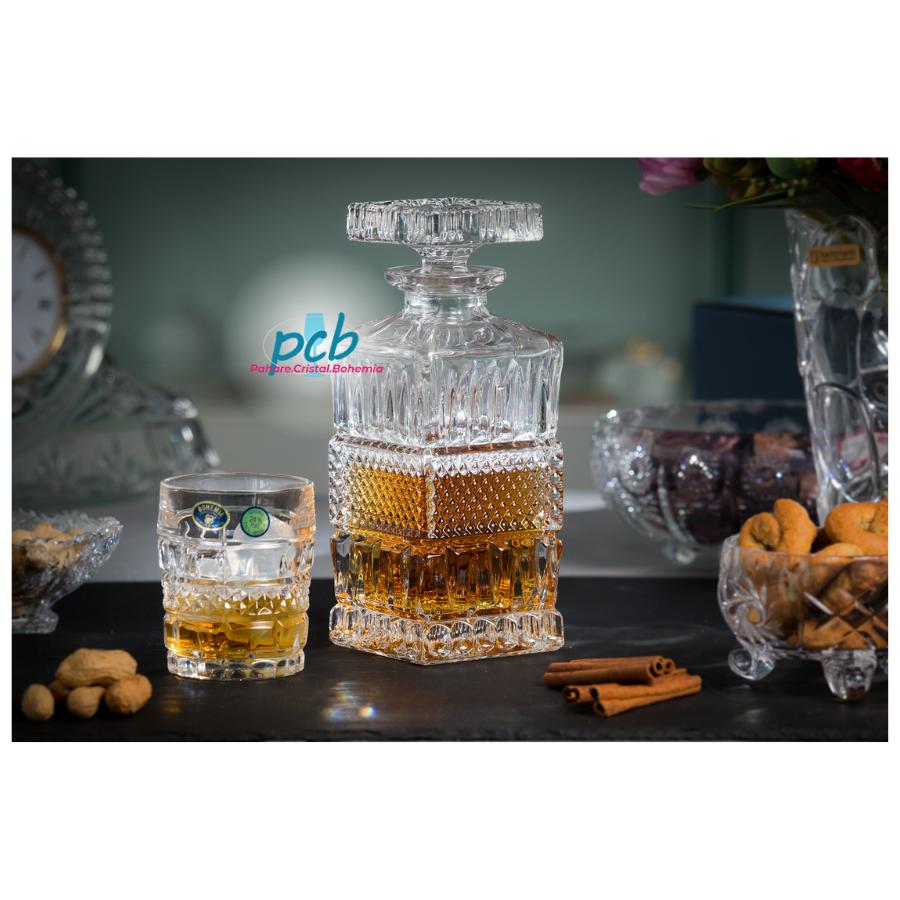 BRITTANY – Set de whisky din cristal Bohemia, 7 piese (6 pahare + decantor)