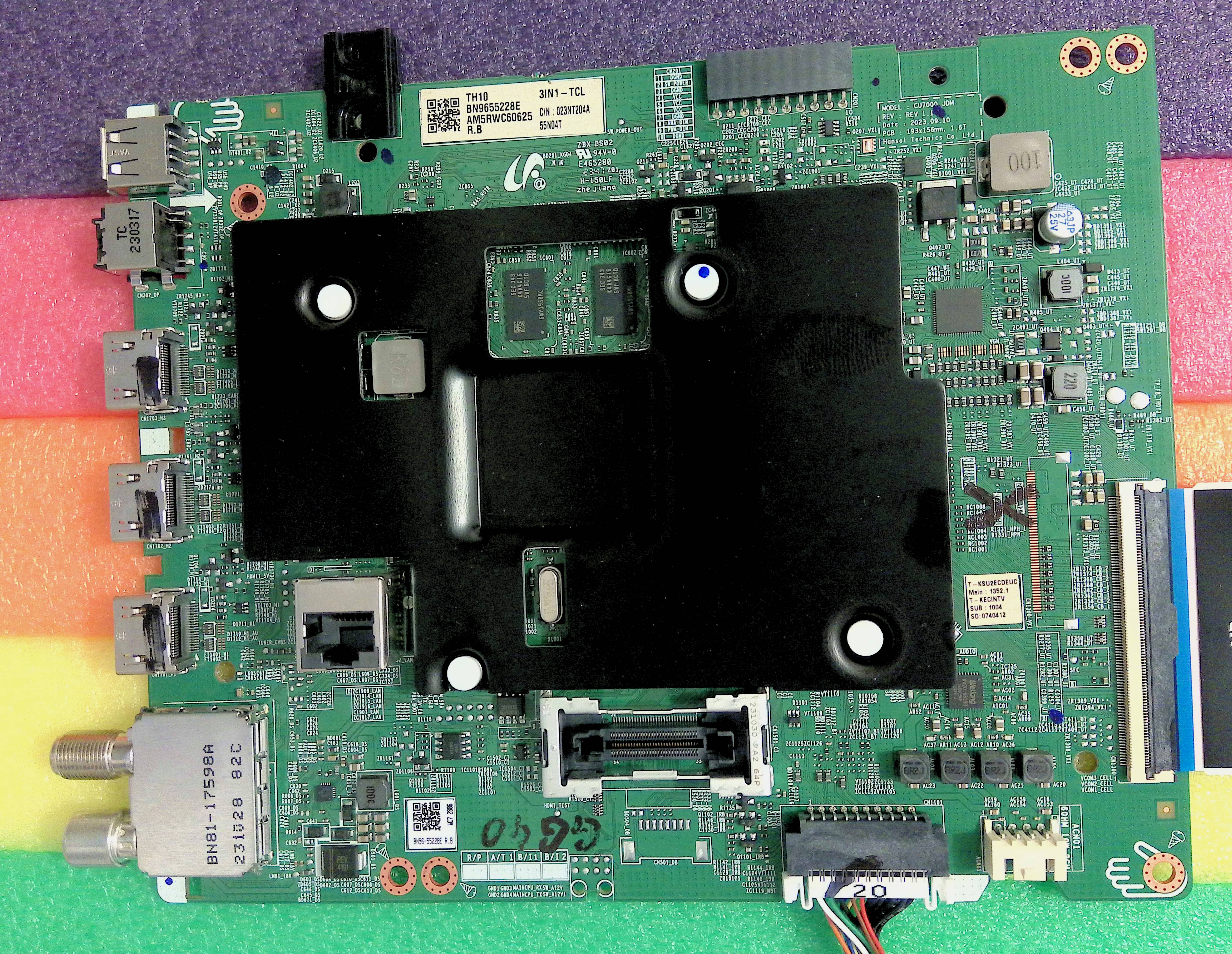 BN9655228E CU7000_JDM REV 1.1 + BN59-01370A WCT733M + MB 0103 - pozitia GG40
