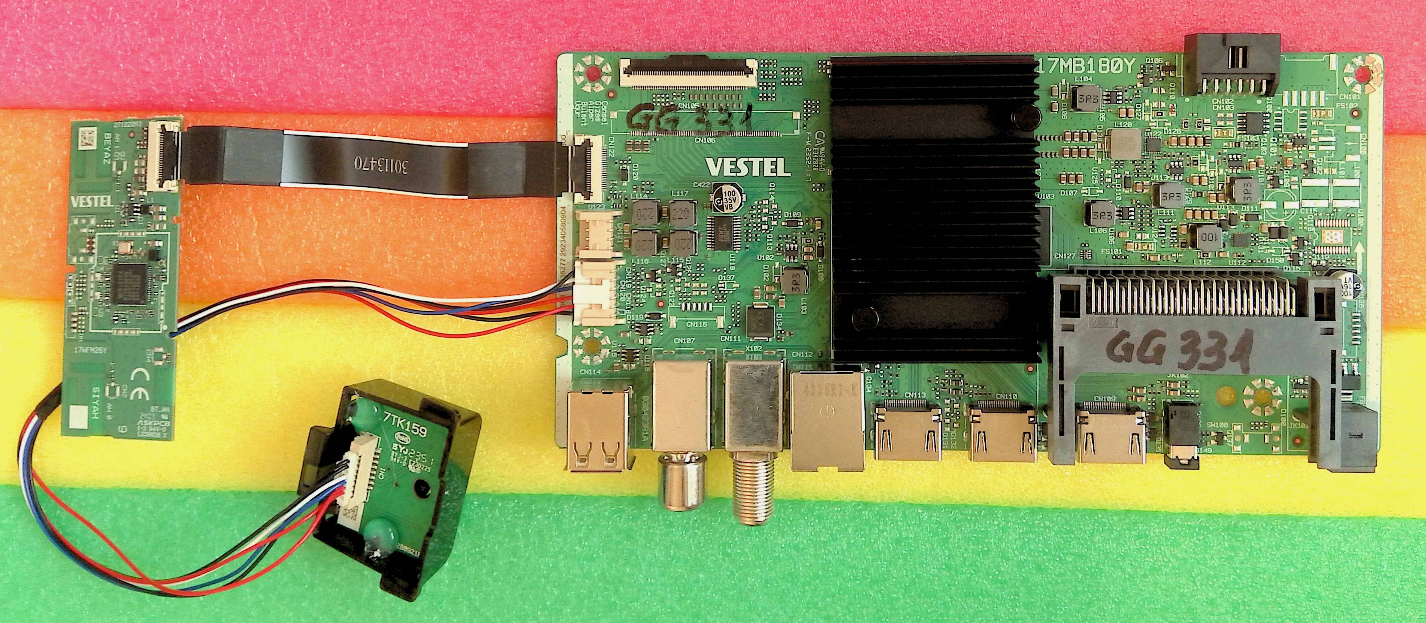 17MB180Y Smart 4K + 17WFM26Y + 17TK159 - pozitia GG331