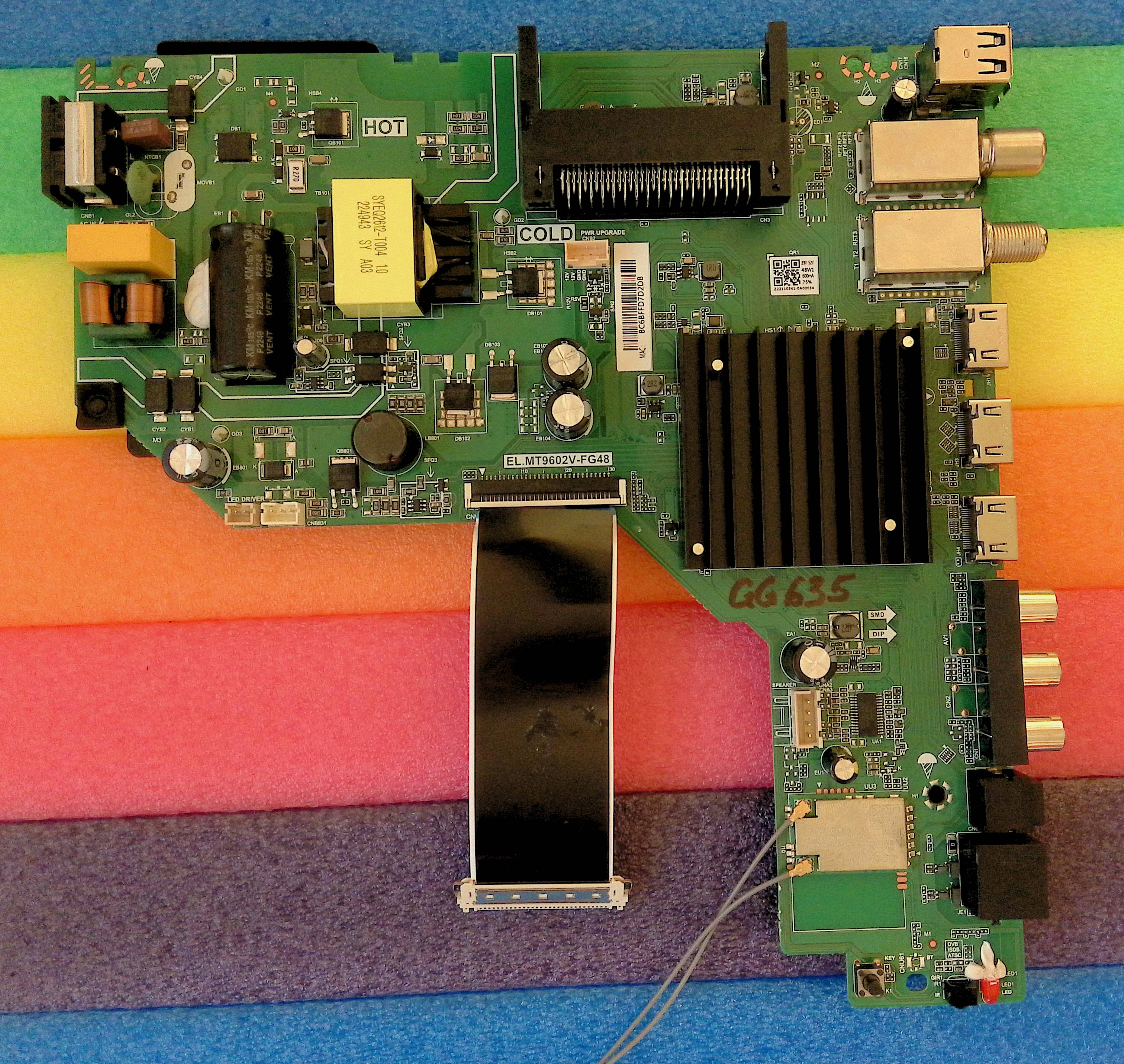 EL.MT9602V-FG48 = TPD.MT9602.PB768 (T) - pozitia GG635