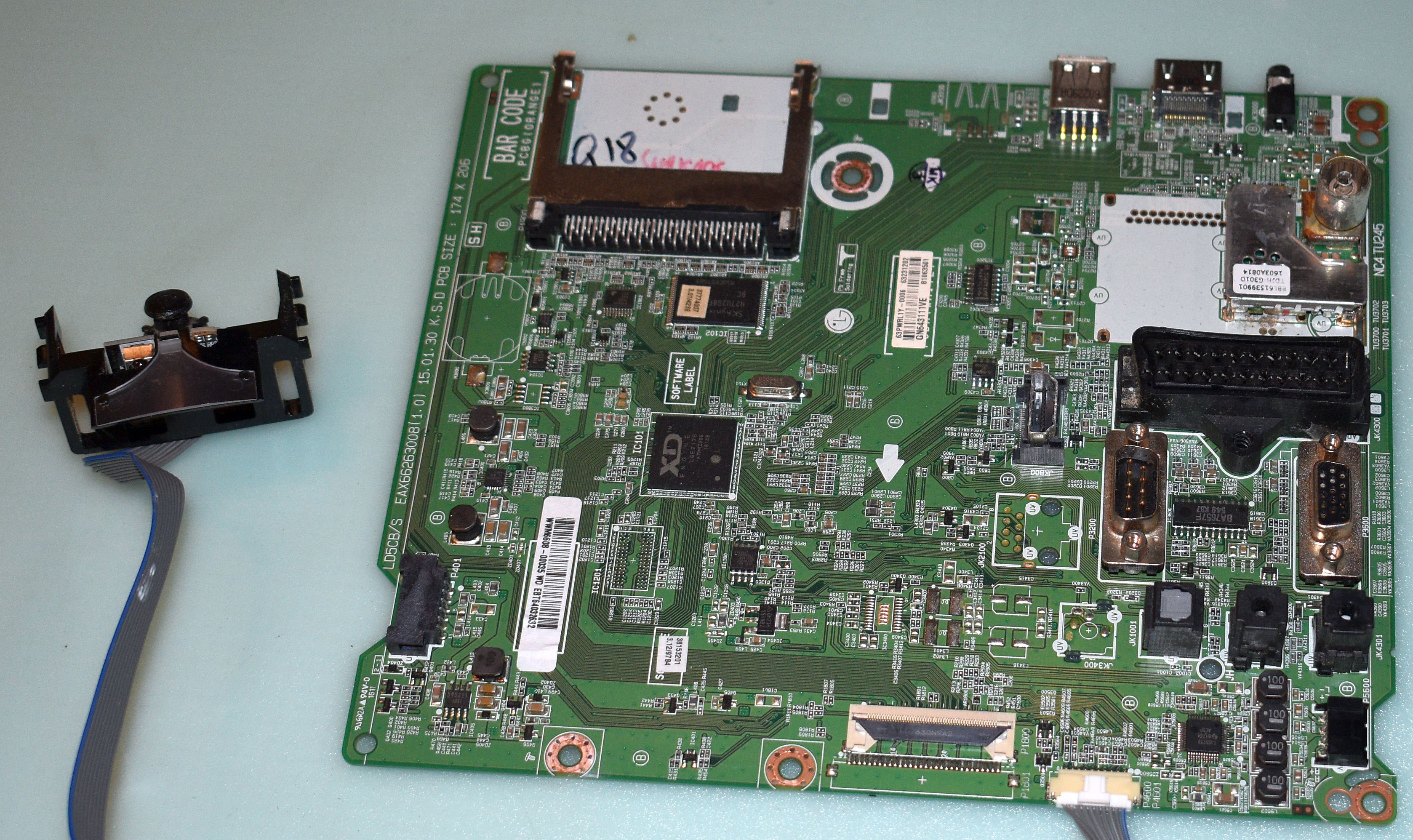 EBT64032632 = EAX66263008(1.0) = LD5CB/S - pozitia Q18