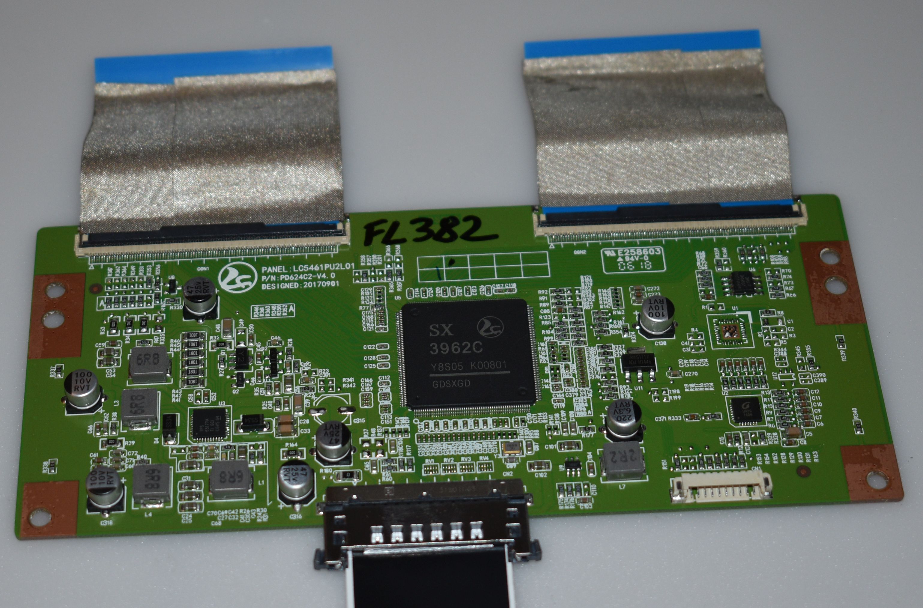 LC5461PU2L01 = P624C2-V4.0 - pozitia MG457 MG458