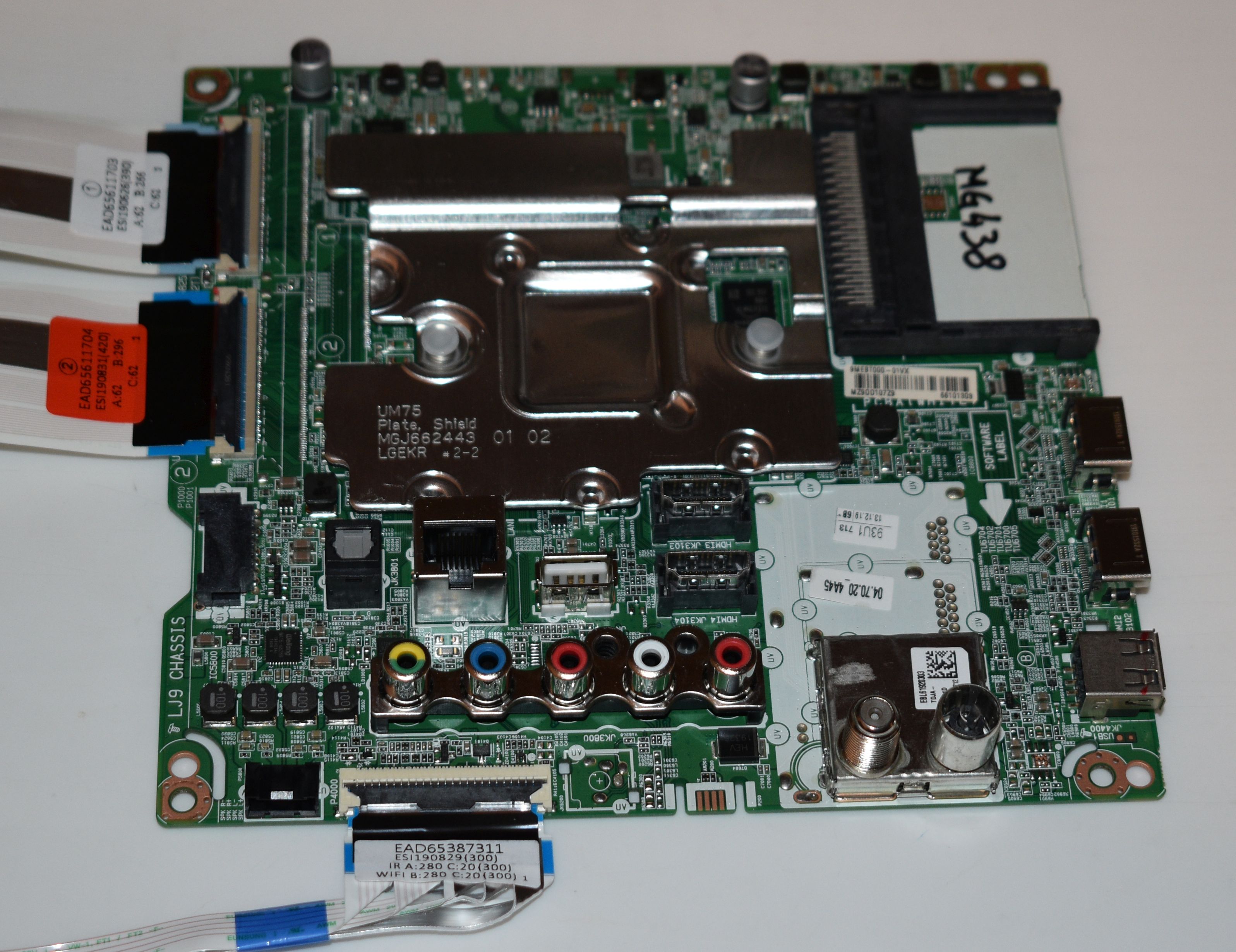 EBT66101303 = LJ9 CHASSIS EAX68253605(1.1) - pozitia MG438 MG506
