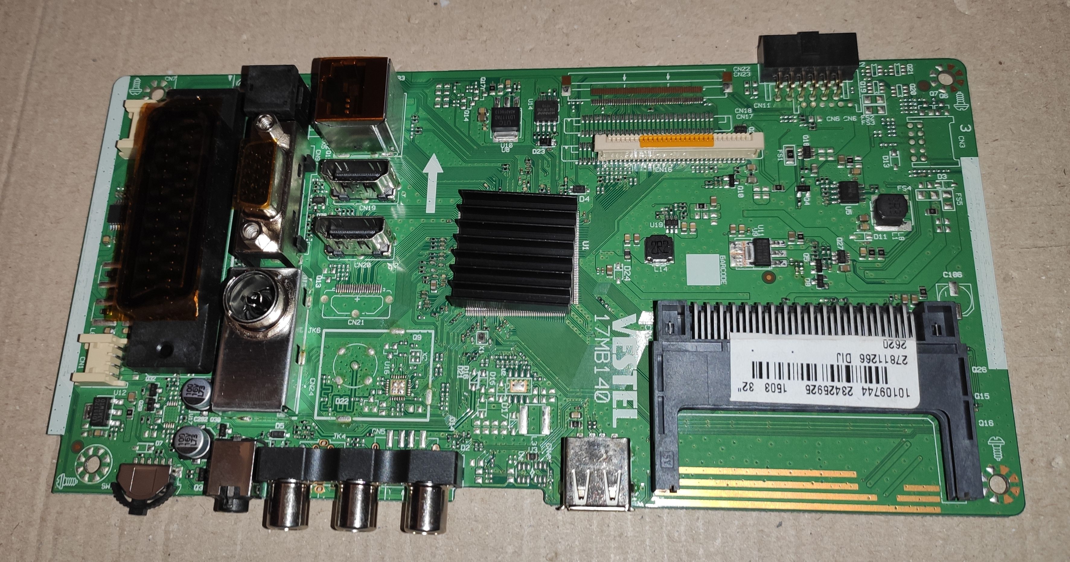 17MB140 - con alimentare mic , conector LVDS HD tip LG - pozitia GB54