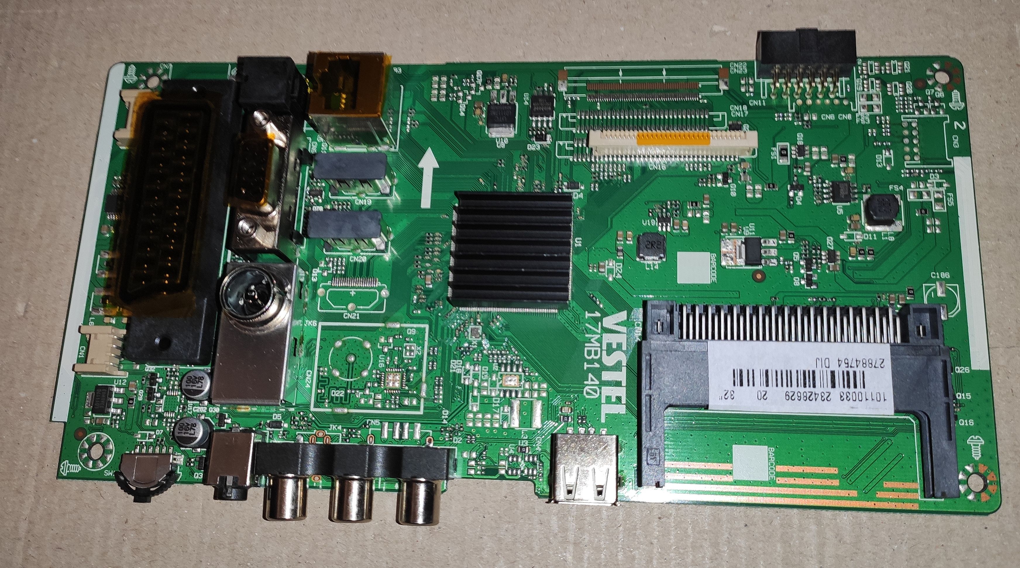 17MB140 - con alimentare mic , conector LVDS HD tip LG - pozitia GB56