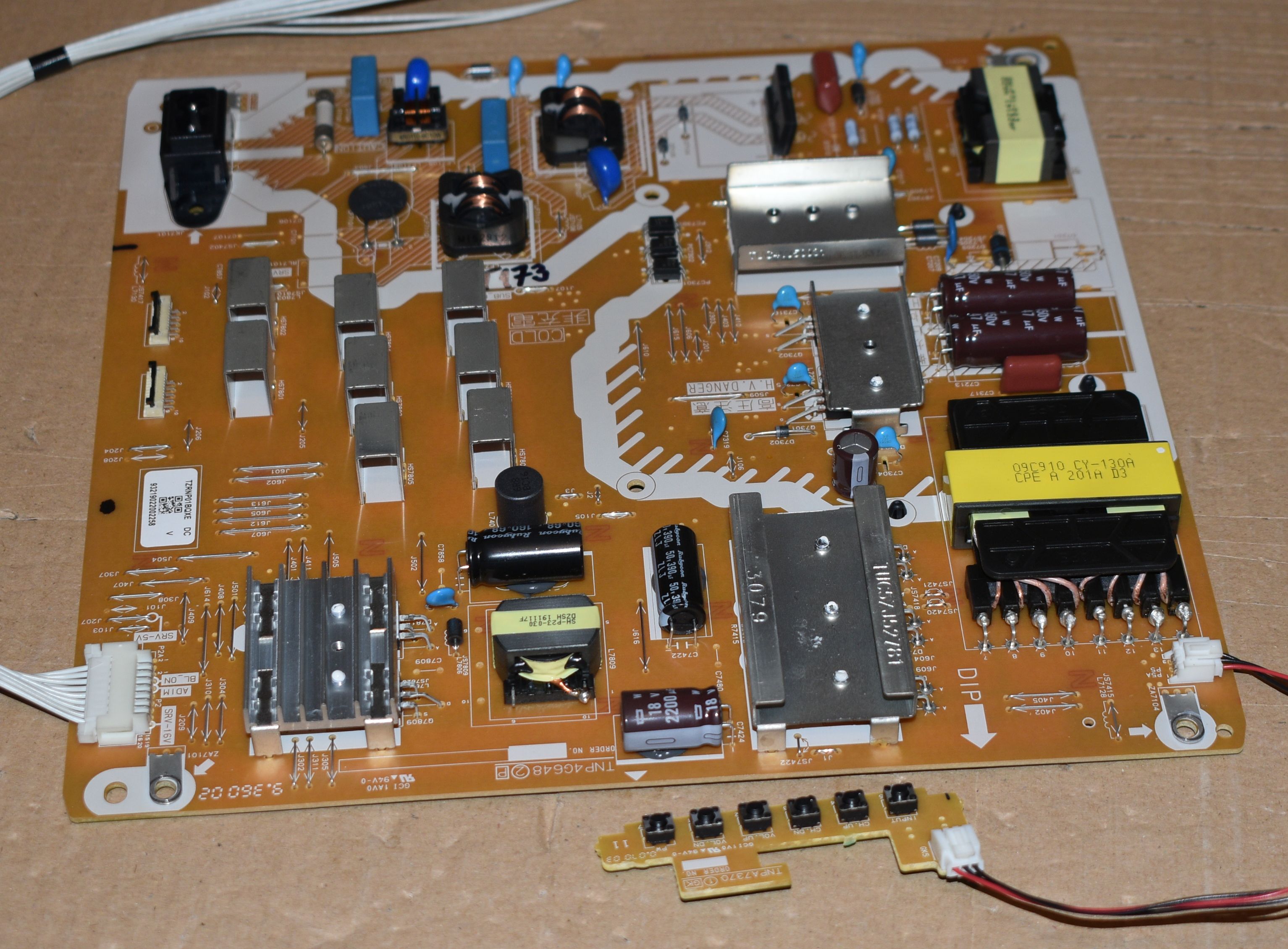 TNP4G648 2 P = TZRNP01BQXE + TNPA7370 1 GK - pozitia XT173