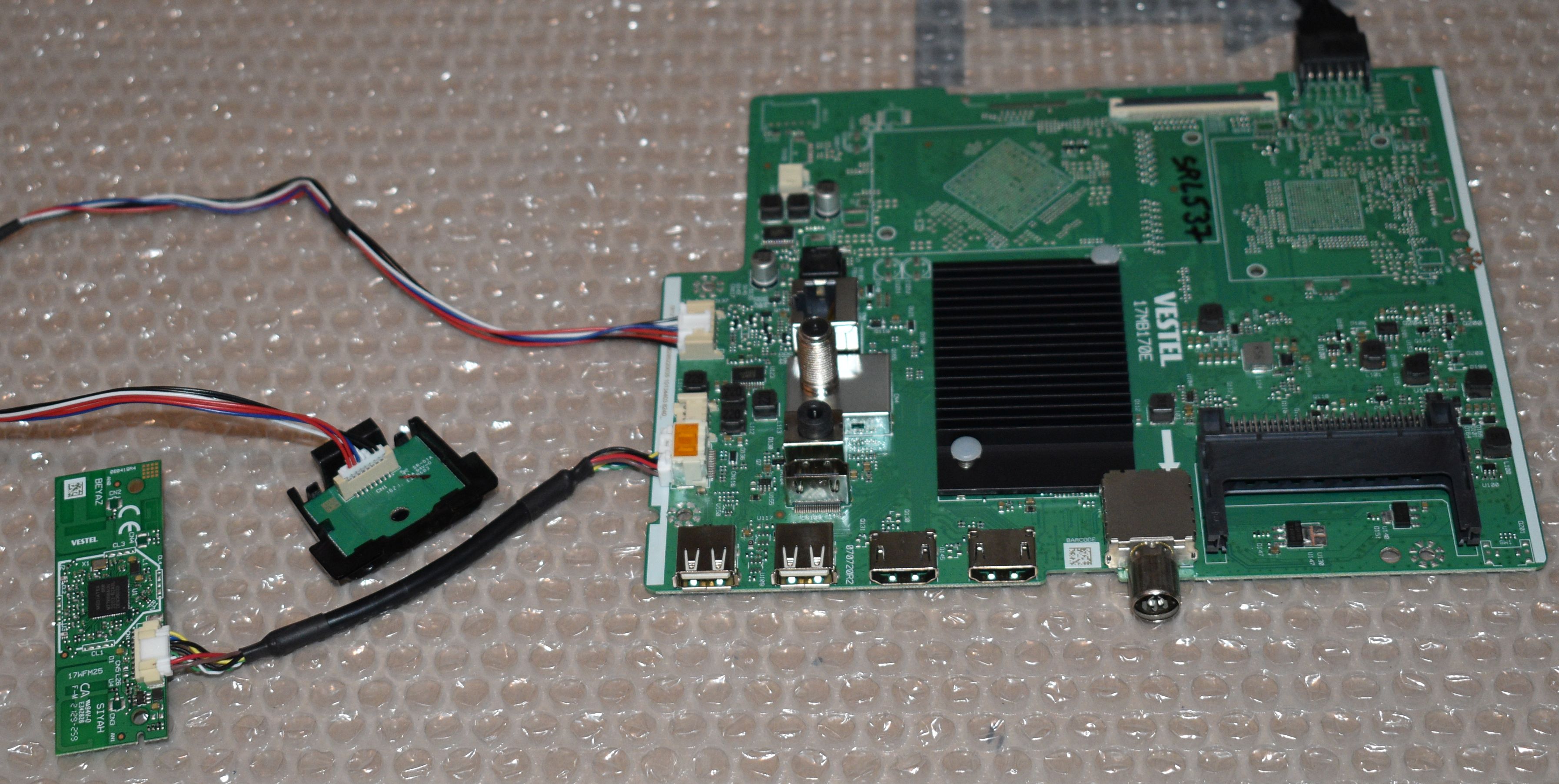 17MB170E ANDROID - pozitia SRL537