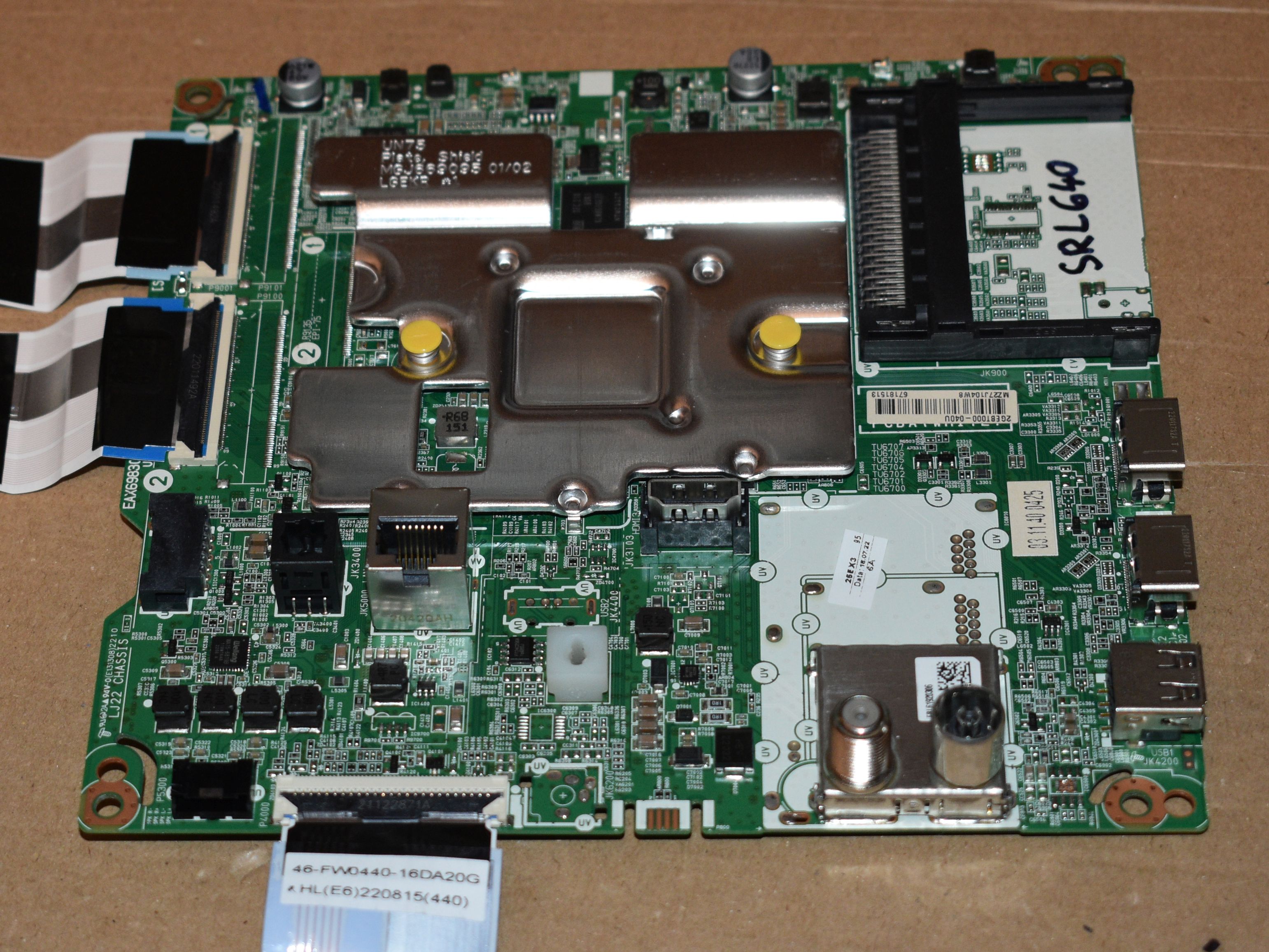 EBT67181513 = LJ22 CHASSIS EAX69830902(1.1) - pozitia SRL640 SRL641 PX128