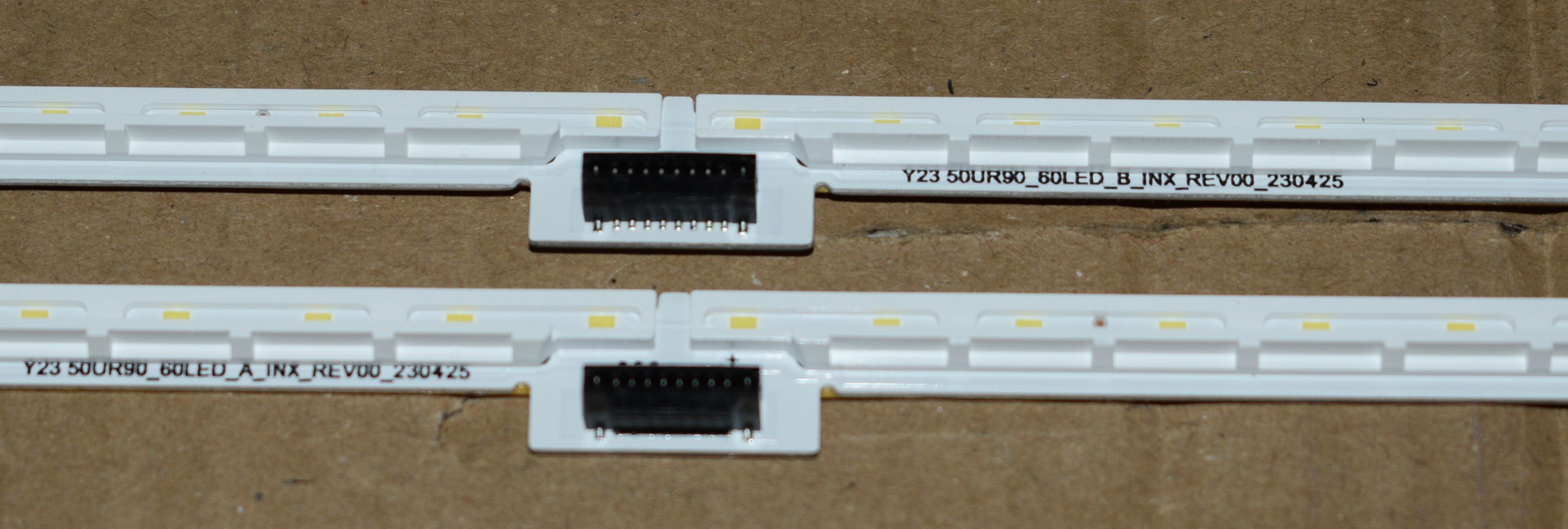 Y23 50UR90_60LED_B_INX_REV00_230425 + Y23 50UR90_60LED_A_INX_REV00_230425 - pozitia PX731